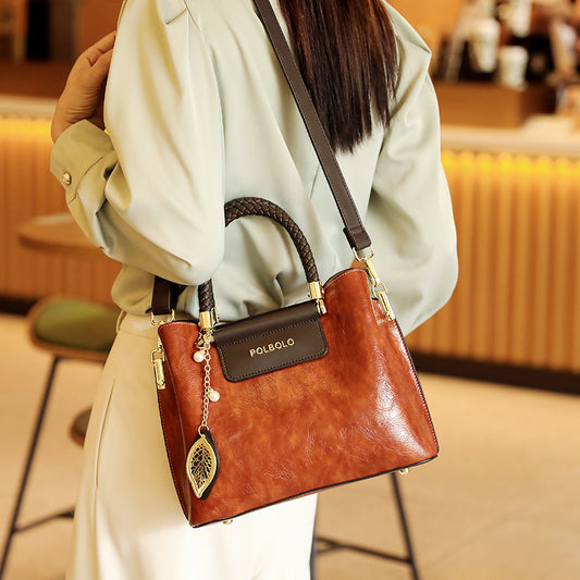 Elegant Large Capacity Women’s Tote Bag – Everyday Style